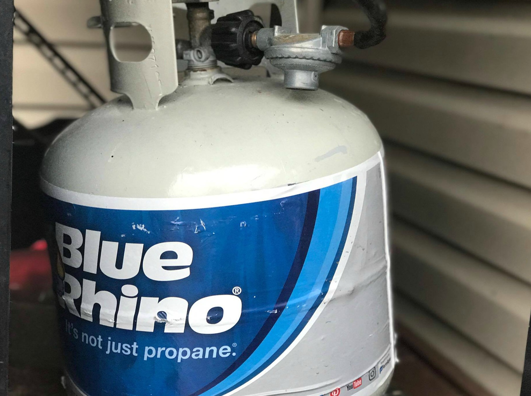 bbq-grill-propane-gas-blue-rhino-walgreens