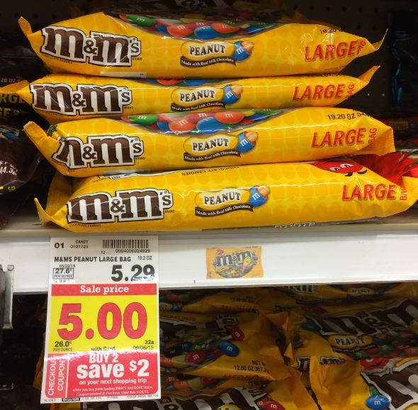 M&M'S Peanut Chocolate Candy Bag, 19.2-oz. Bag - Kroger