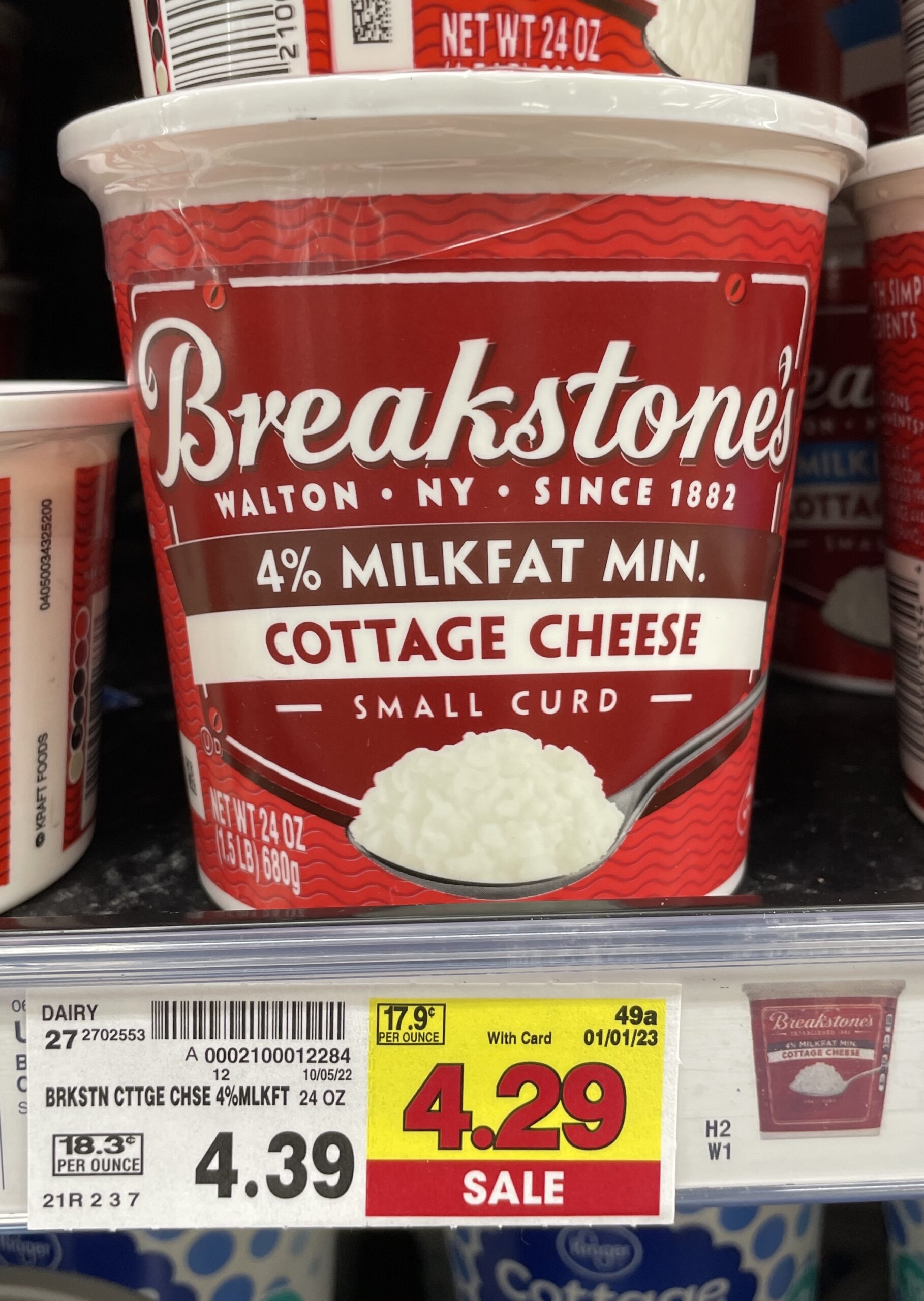 Breakkstones cottage cheese tub kroger shelf image