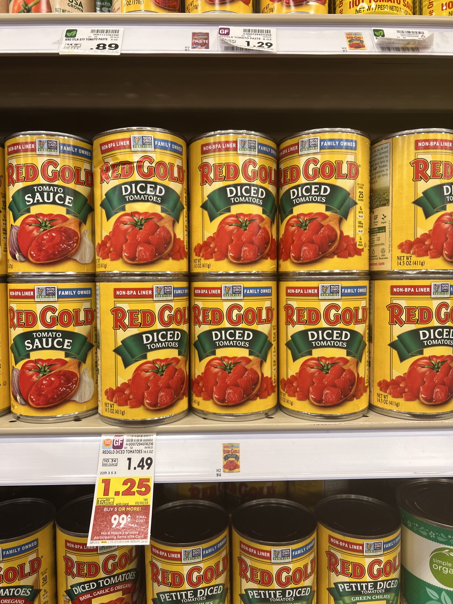 red gold tomatoes kroger shelf image 1