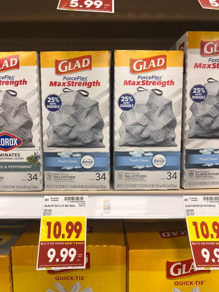 glad trash bags kroger shelf image