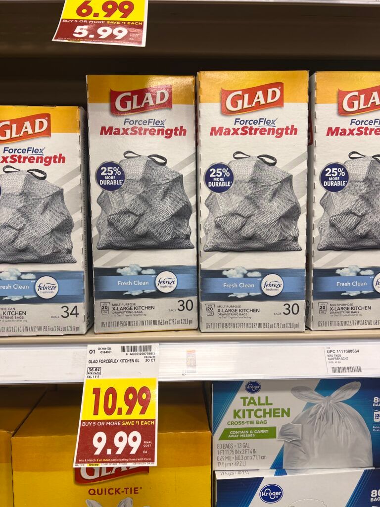 glad trash bags kroger shelf image