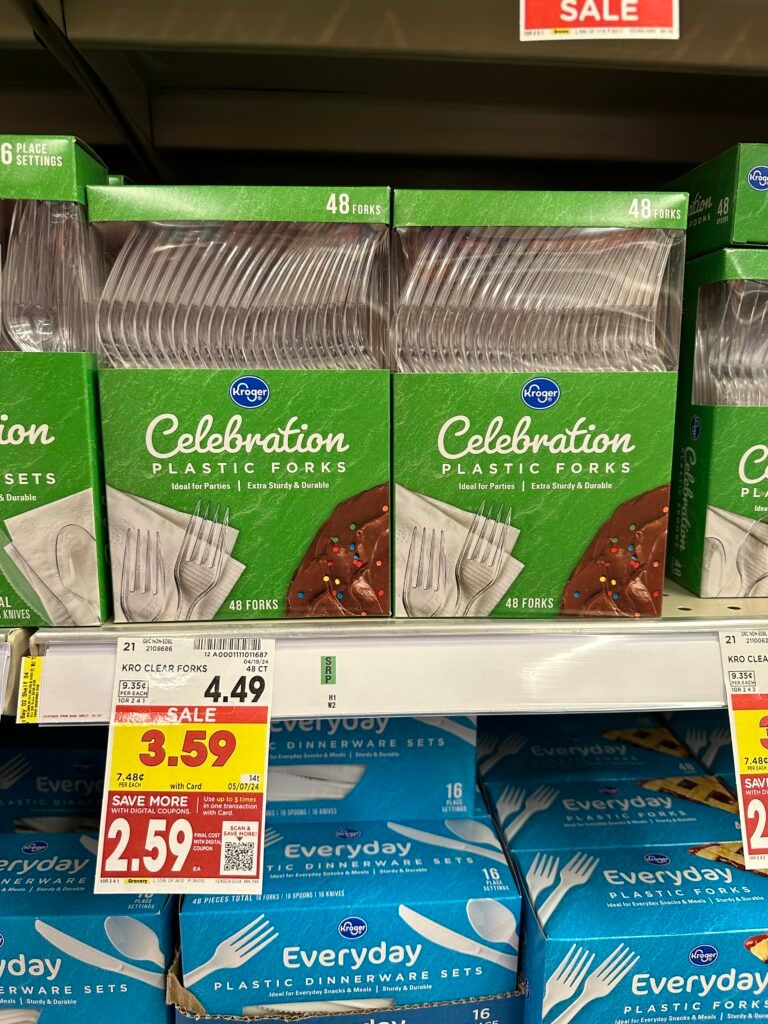 kroger celebration plastic dinnerware shelf image (1)