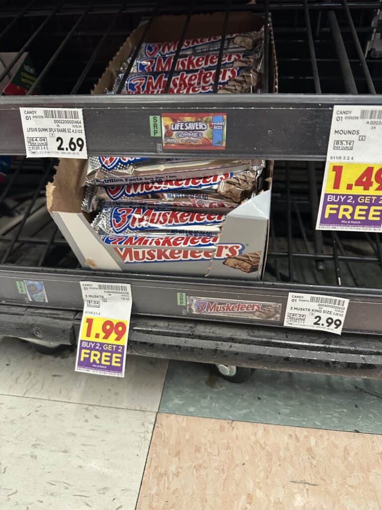 checkout lane candy kroger shelf image (1)