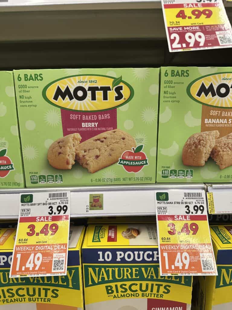 1 motts bars kroger shelf image (1)