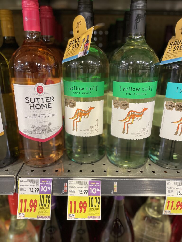 yellow tail wine kroger shelf image (1)