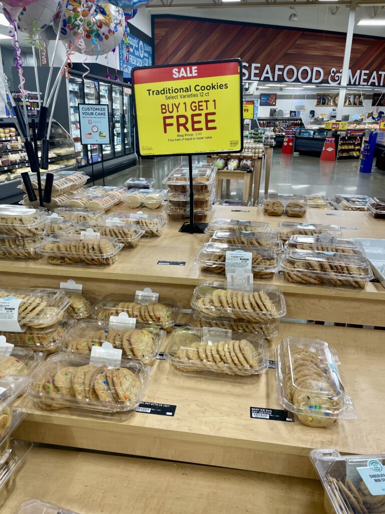 bakery fresh goodness cookies kroger shelf image