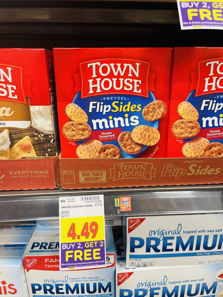 town house crackers kroger shelf image (1)