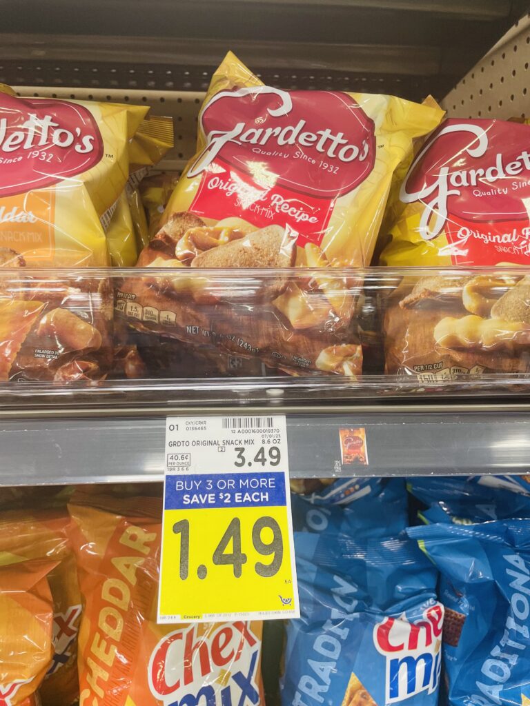 chex mix, gardettos, bugles kroger shelf image (1)
