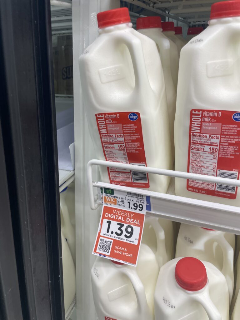 kroger half gallon milk shelf image (1)