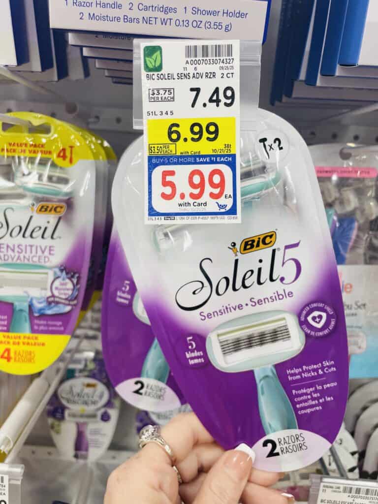 BIC Disposable Razors Kroger Shelf Image