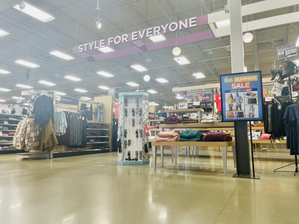 kroger shoe and apparel