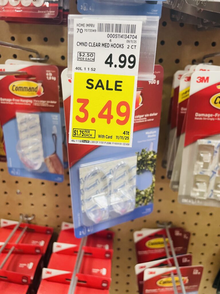 command hooks and strips kroger shelf image (1)