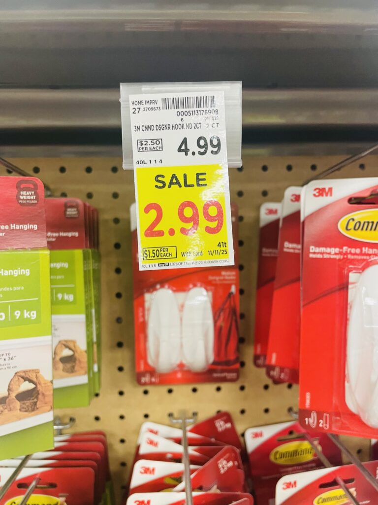command hooks and strips kroger shelf image (1)