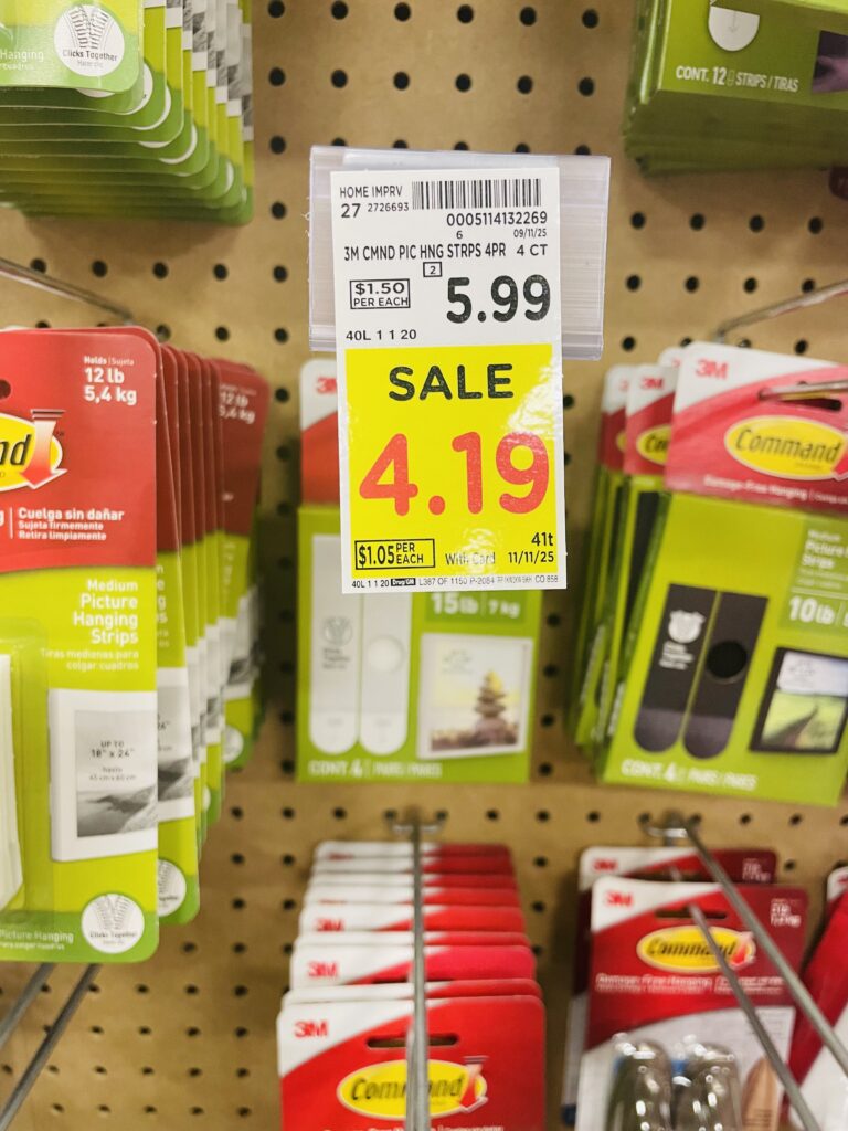 command hooks and strips kroger shelf image (1)