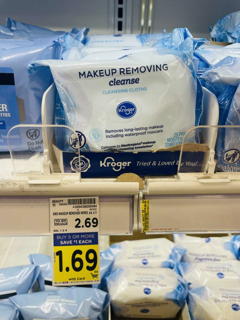 Kroger Makeup remover wipes shelf image