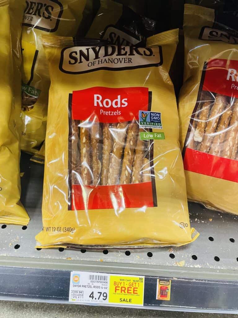 snyder's of hanover kroger shelf image (1)