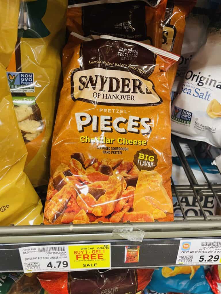 snyder's of hanover kroger shelf image (1)