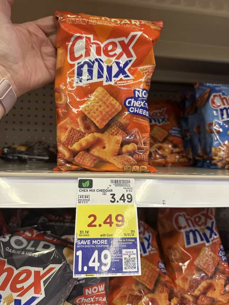 chex mix, gardettos and bugles kroger shelf image (1)