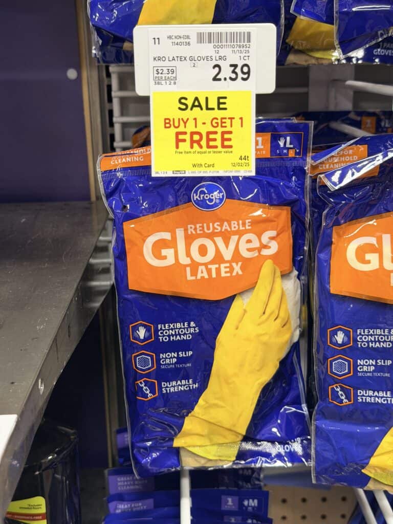 kroger latex gloves shelf image (1)