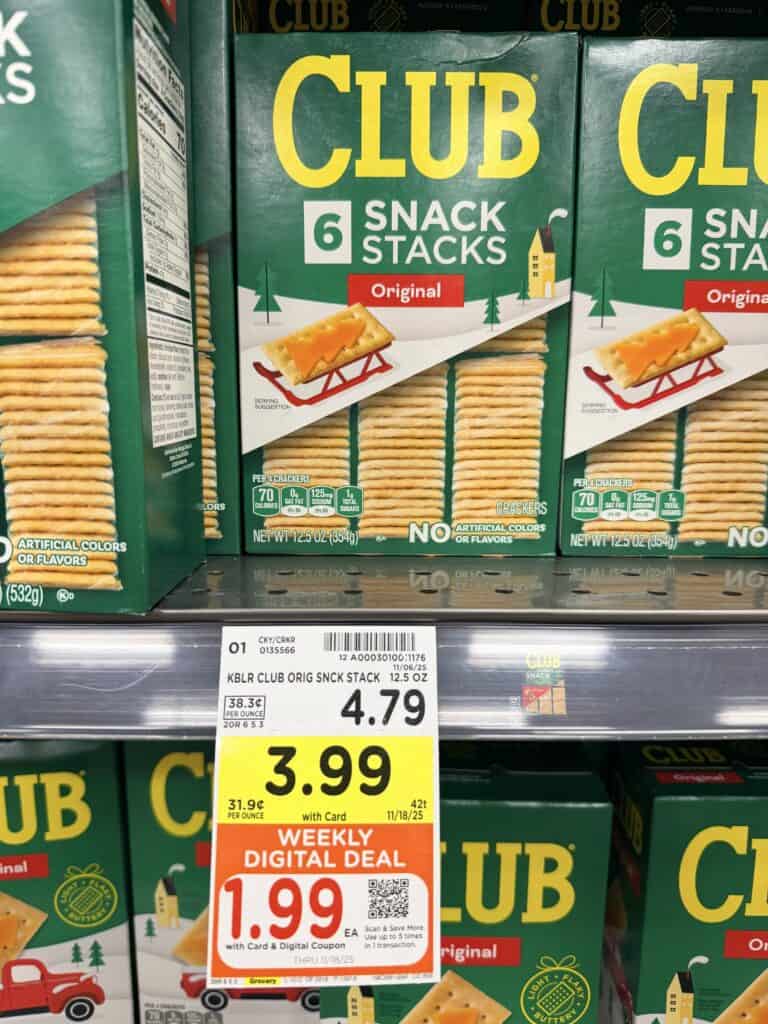 townhouse and club crackers kroger shelf image (1)