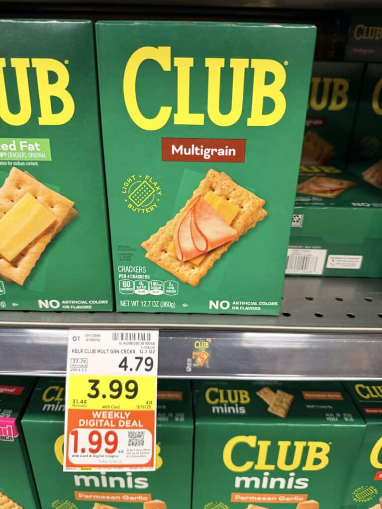 townhouse and club crackers kroger shelf image (1)