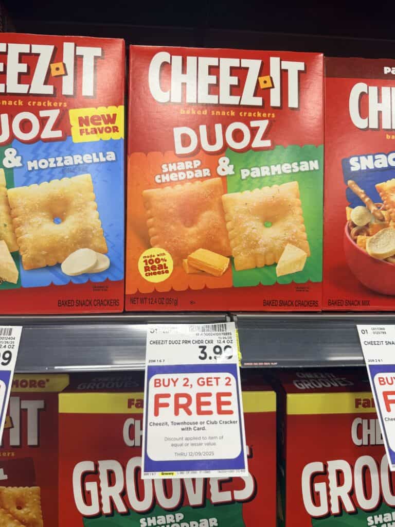 cheezit, club and town housr kroger shelf image (1)