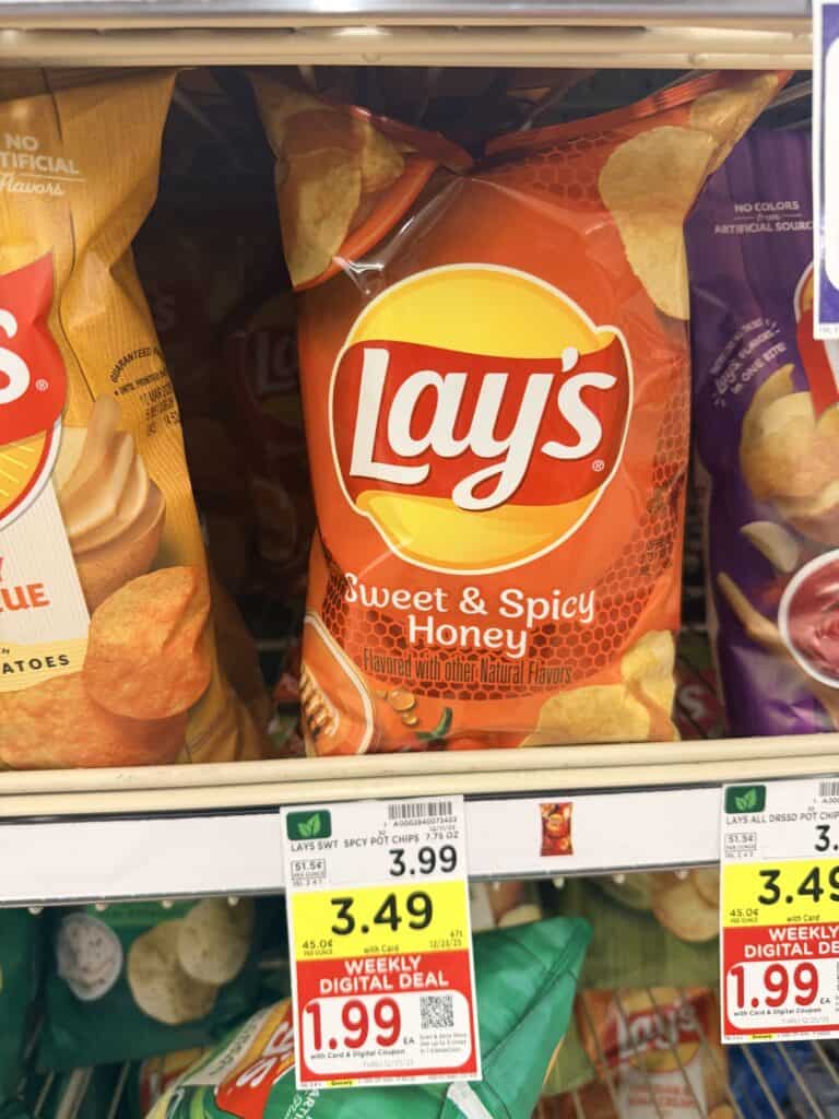 lays and rold gold kroger shelf image (1)
