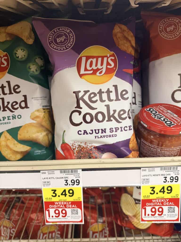 lays and rold gold kroger shelf image (1)