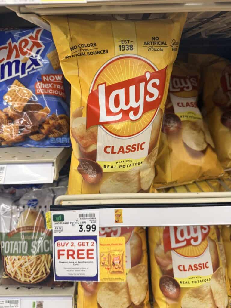 lays, sunchips and cheetos kroger shelf image (3)