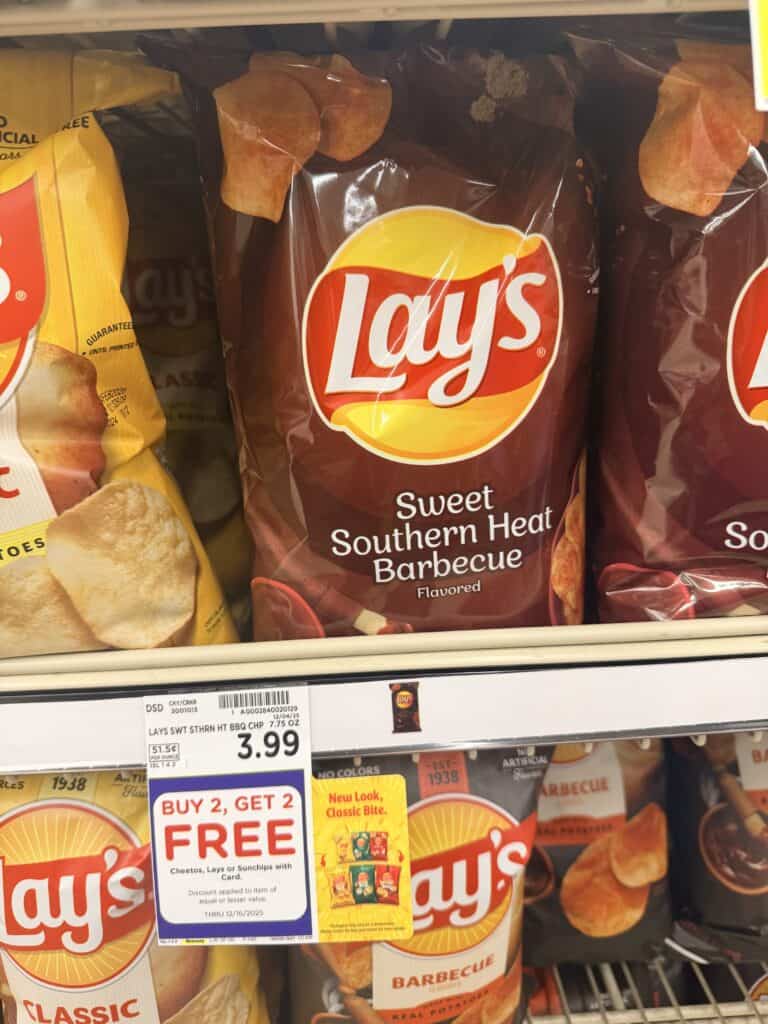lays, sunchips and cheetos kroger shelf image (3)