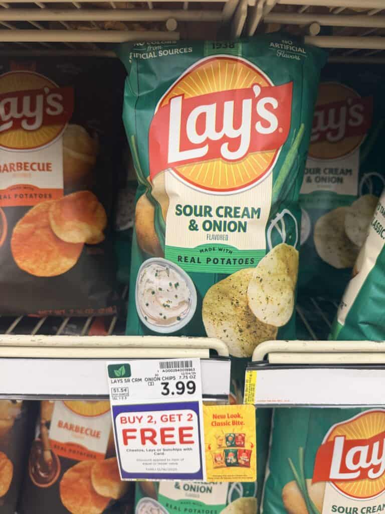 lays, sunchips and cheetos kroger shelf image (3)