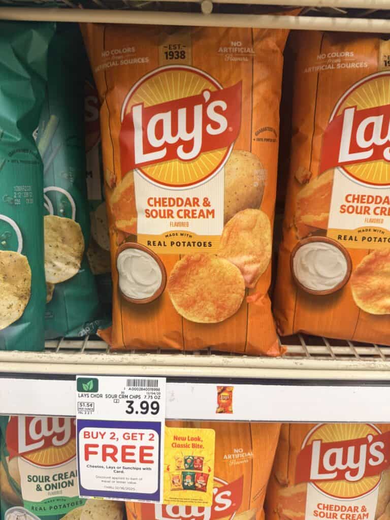 lays, sunchips and cheetos kroger shelf image (3)
