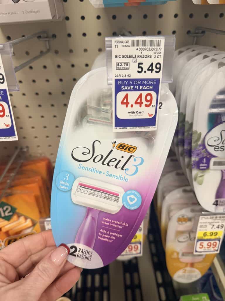 BIC disposable razors kroger shelf image