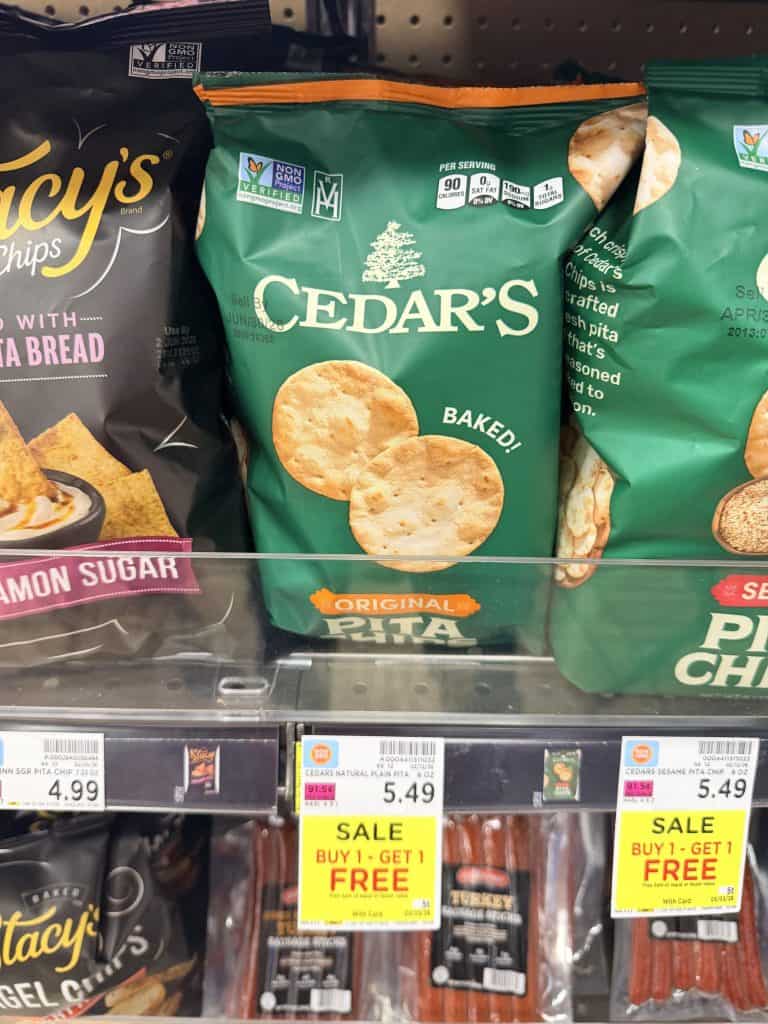 cedar's hommus and pita chips kroger shelf image (2)