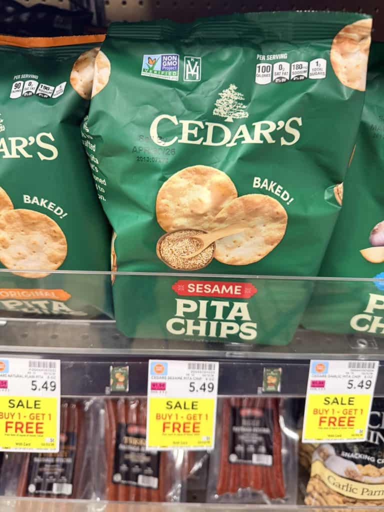 cedar's hommus and pita chips kroger shelf image (2)
