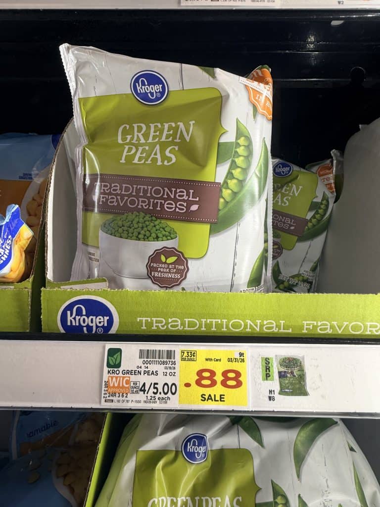 Green Giant and Kroger Frozen Vegetables shelf image