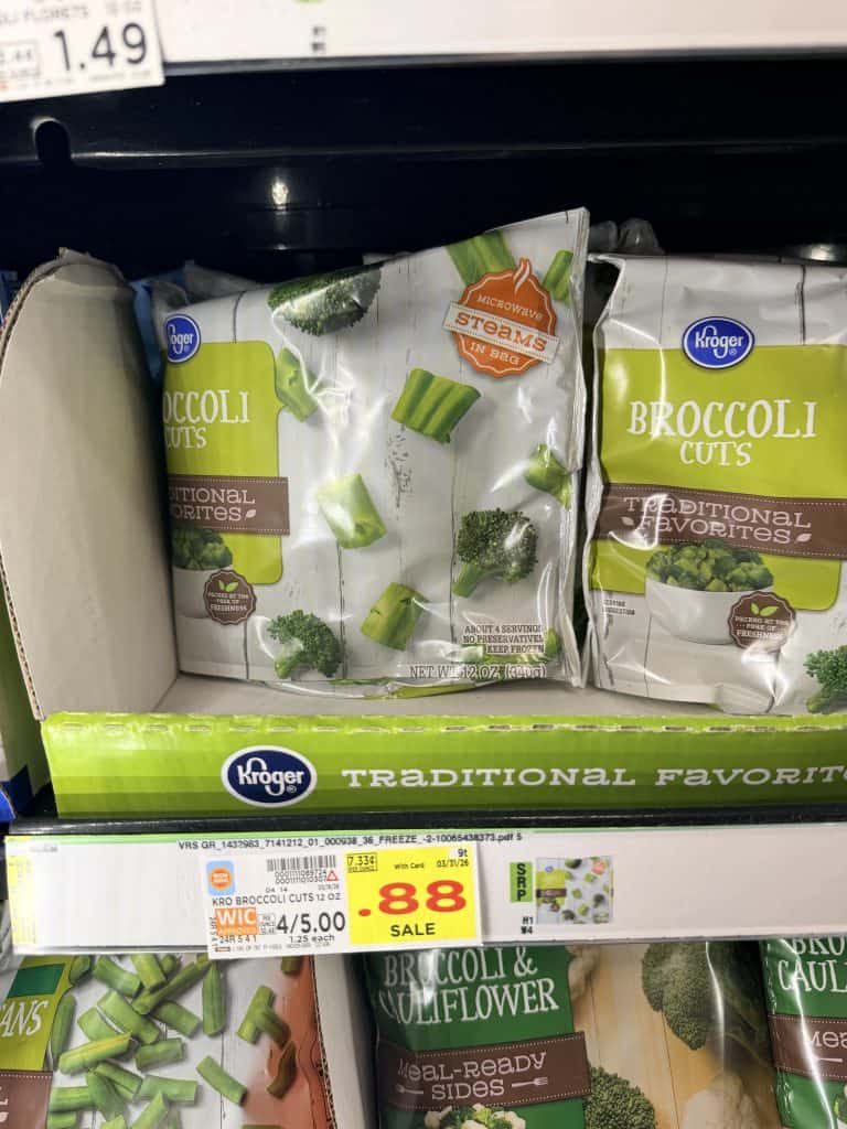 Green Giant and Kroger Frozen Vegetables shelf image