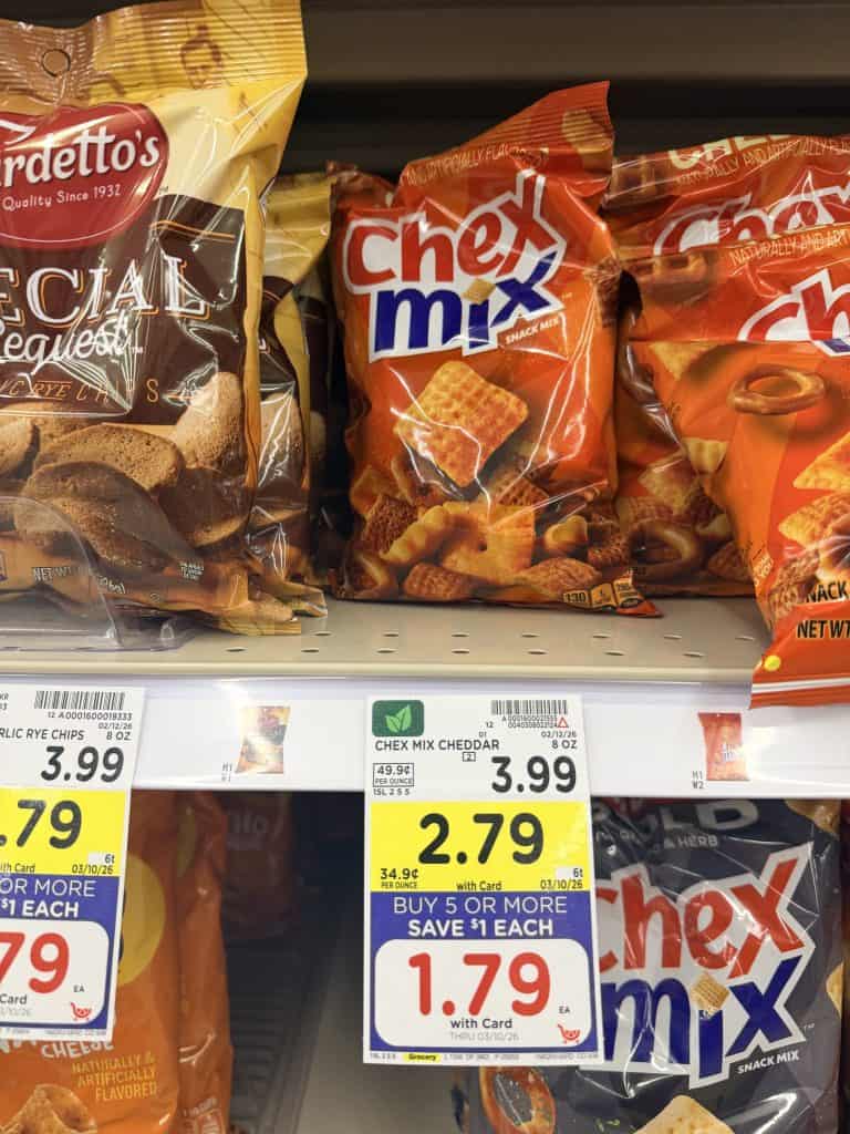 Chex mix, bugles gardetttos kroger shelf image