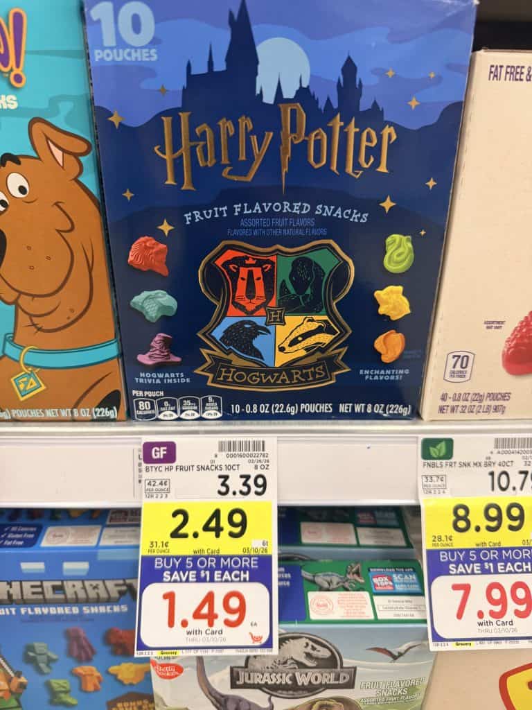 betty crocker fruit snacks kroger shelf image (1)