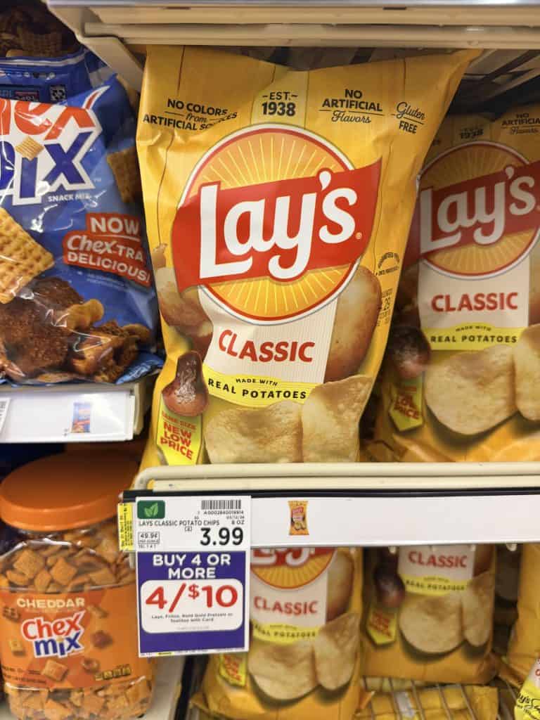 lays kroger shelf image (1)
