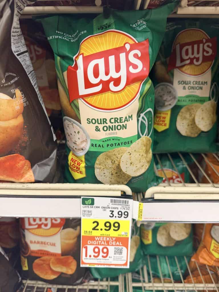 Lay's Potato Chips Kroger shelf image