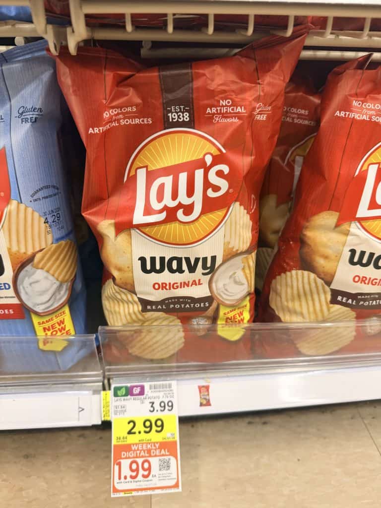 Lay's Potato Chips Kroger shelf image