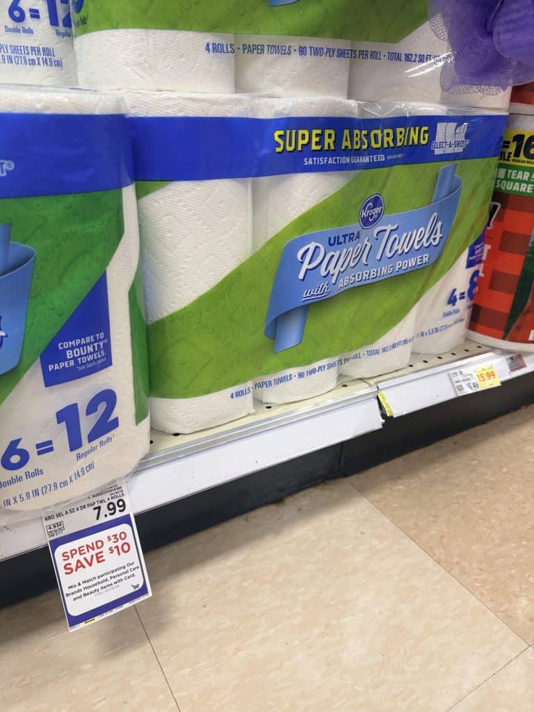 Kroger Paper Towels, Tissues and wipes shelf images