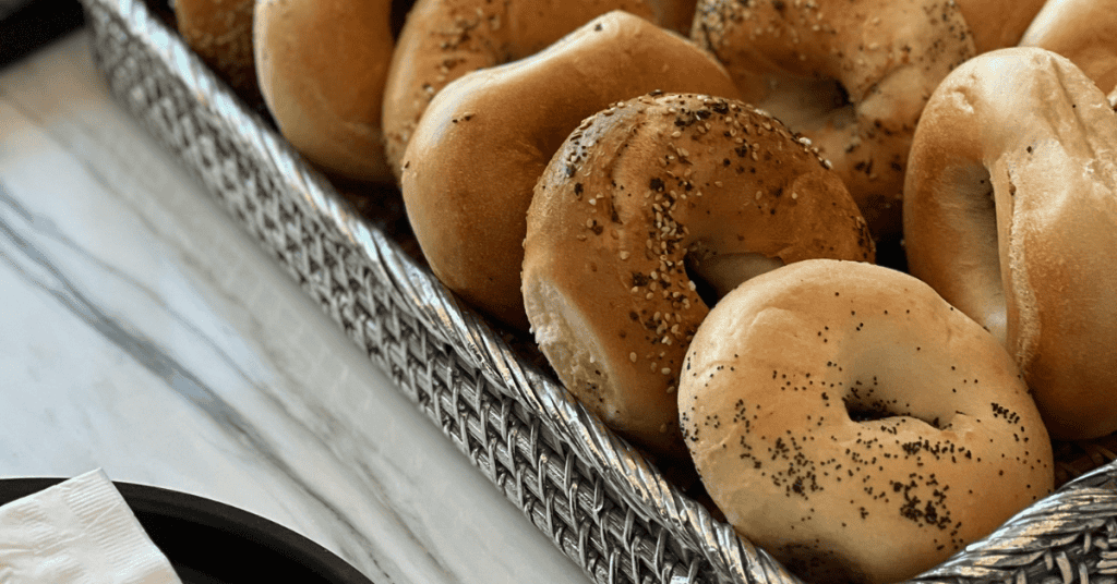 thomas bagels and muffins