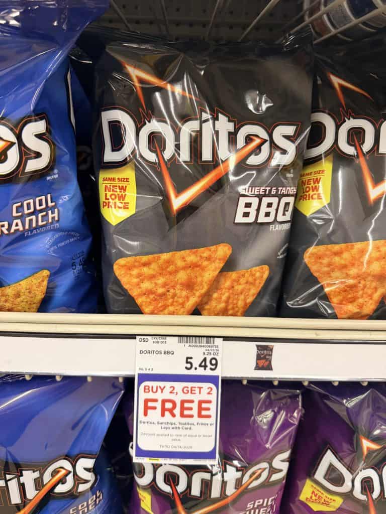 lays, sunchips and doritos kroger shelf image (21)