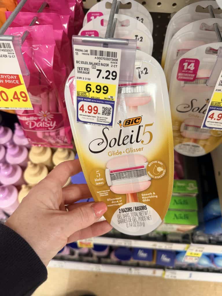 BIC Disposable Razors Kroger Shelf Image