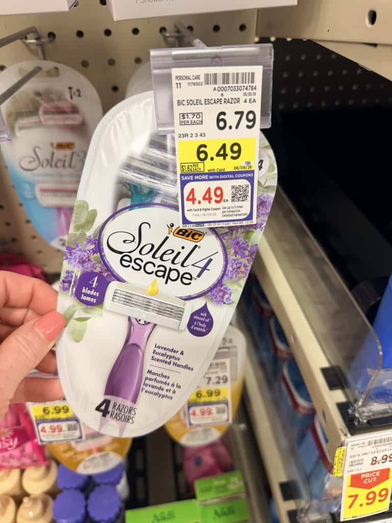 BIC Disposable Razors Kroger Shelf Image