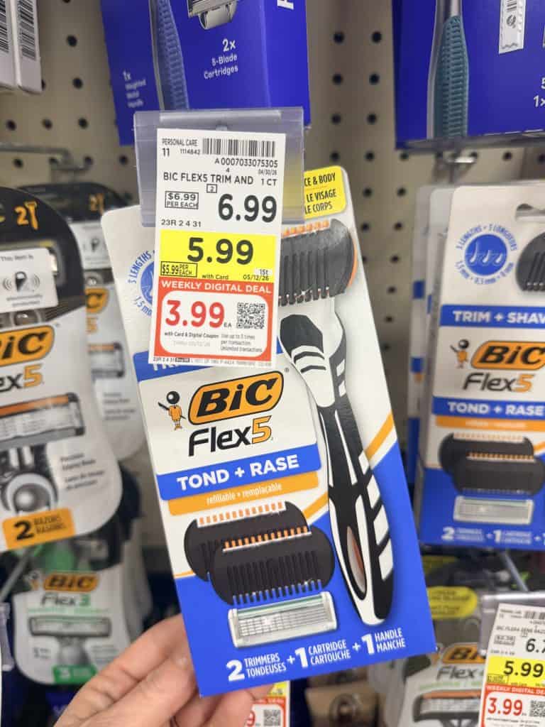 BIC Trim + Shave Razor Kroger Shelf Image