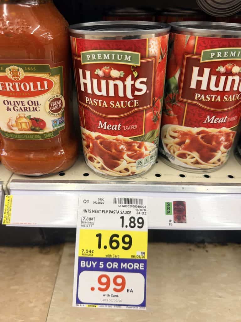 Hunt's Pasta Sauce Kroger Shelf Image